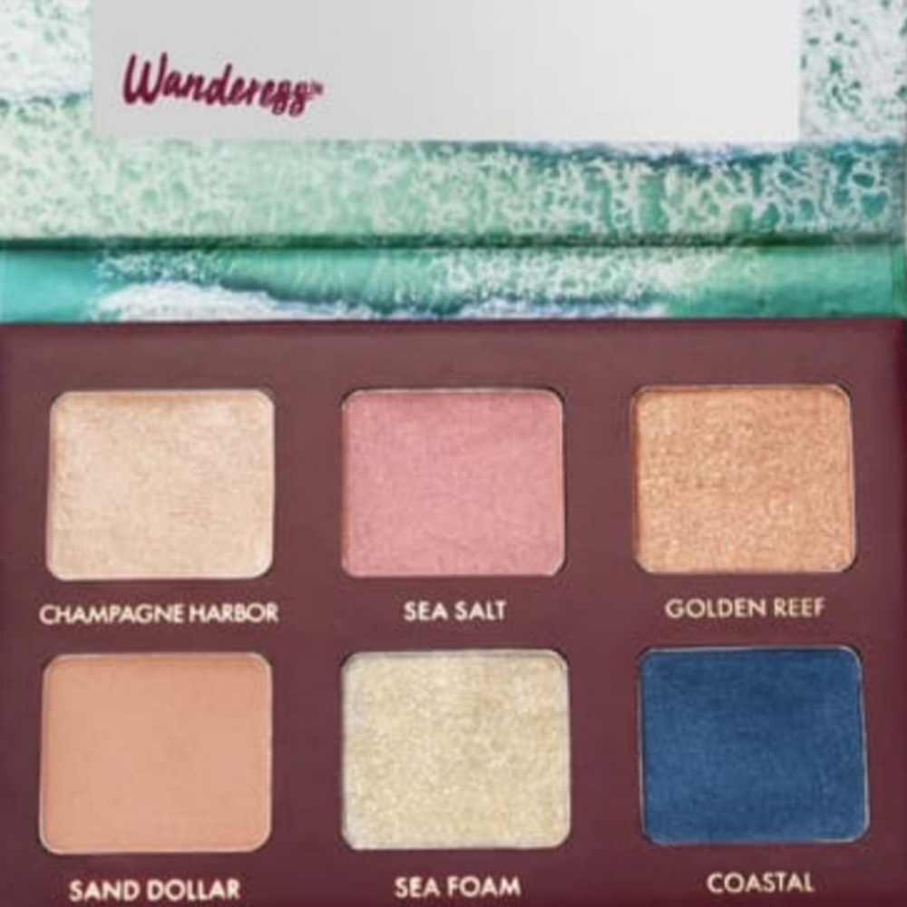 Wanderess seascape eyeshadow palette